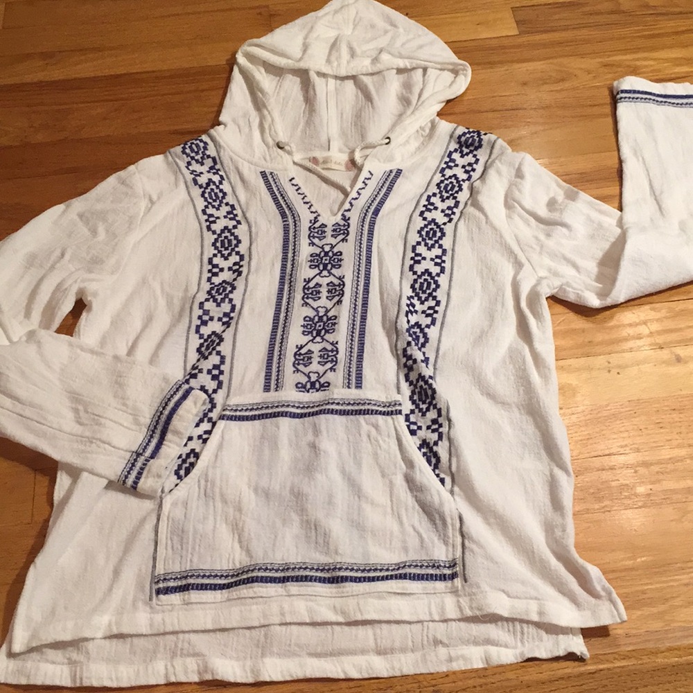 Altar’d State White gauze drawstring hoodie/navy